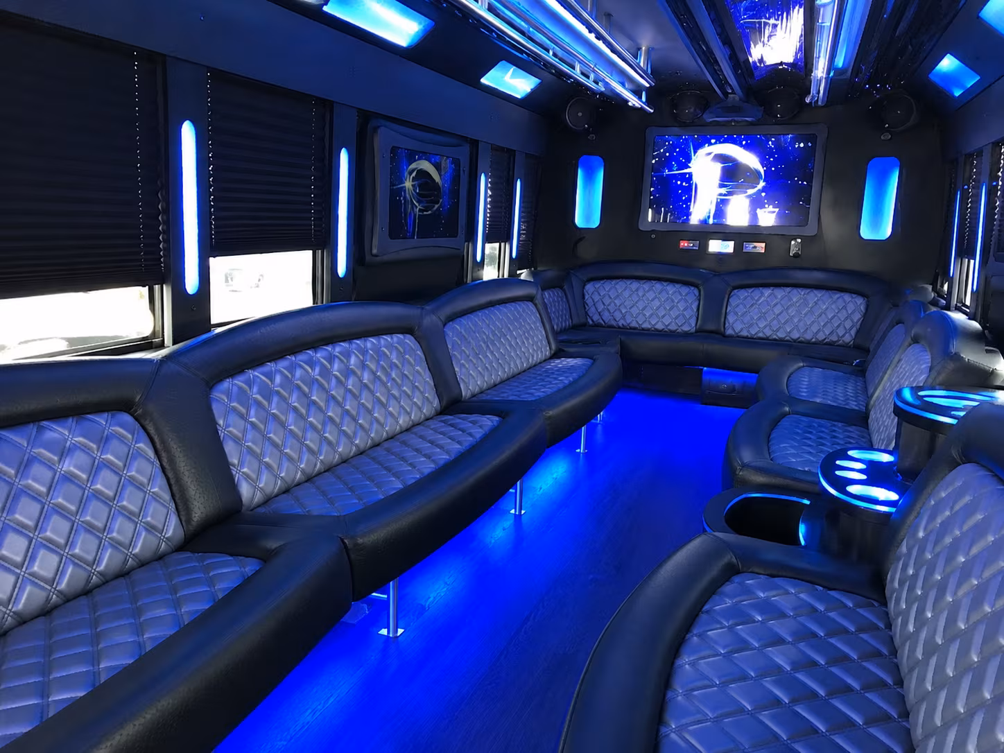 Lenexa Birthday, Sweet 16, & Quinceañera Party Bus Rentals