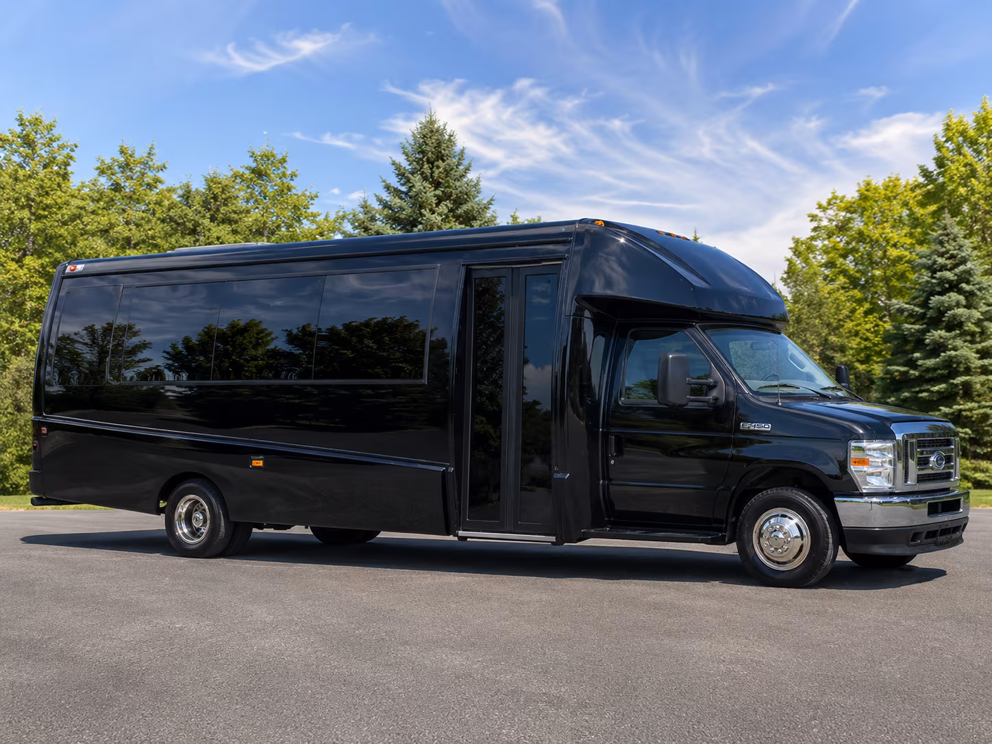 Lenexa Wedding Transportation & Shuttle Service