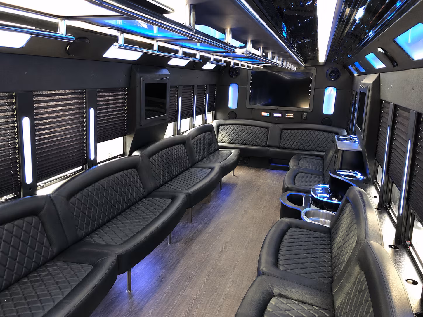 Overland Park Homecoming & Prom Party Bus Rentals