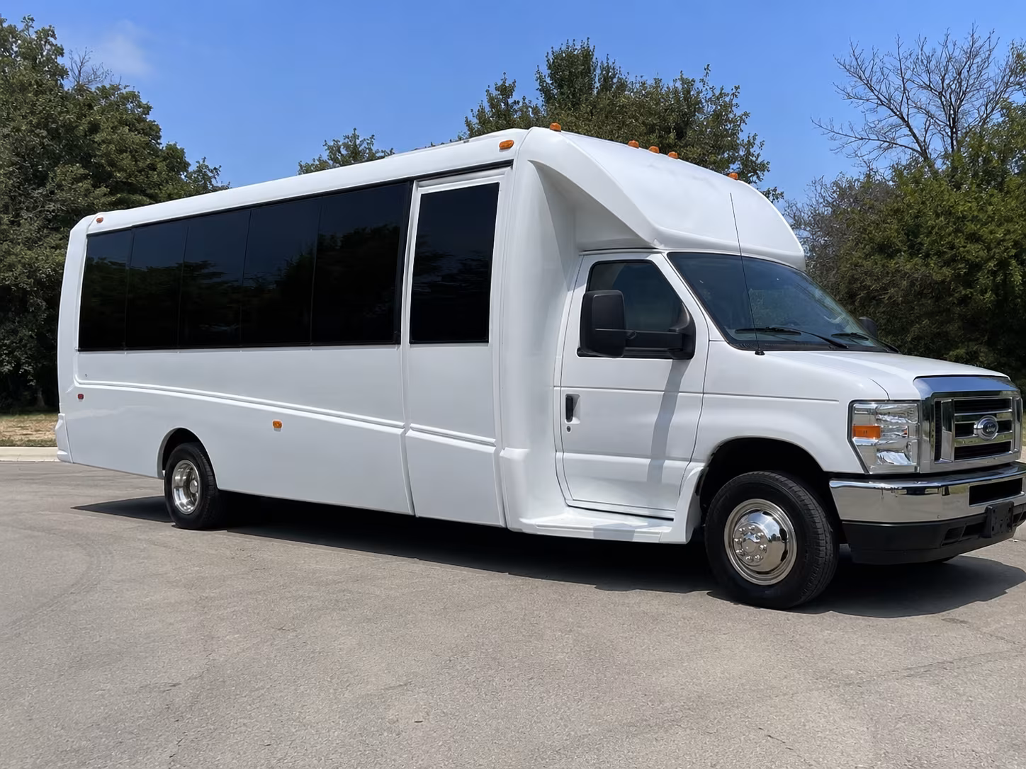 Shawnee Homecoming & Prom Party Bus Rentals