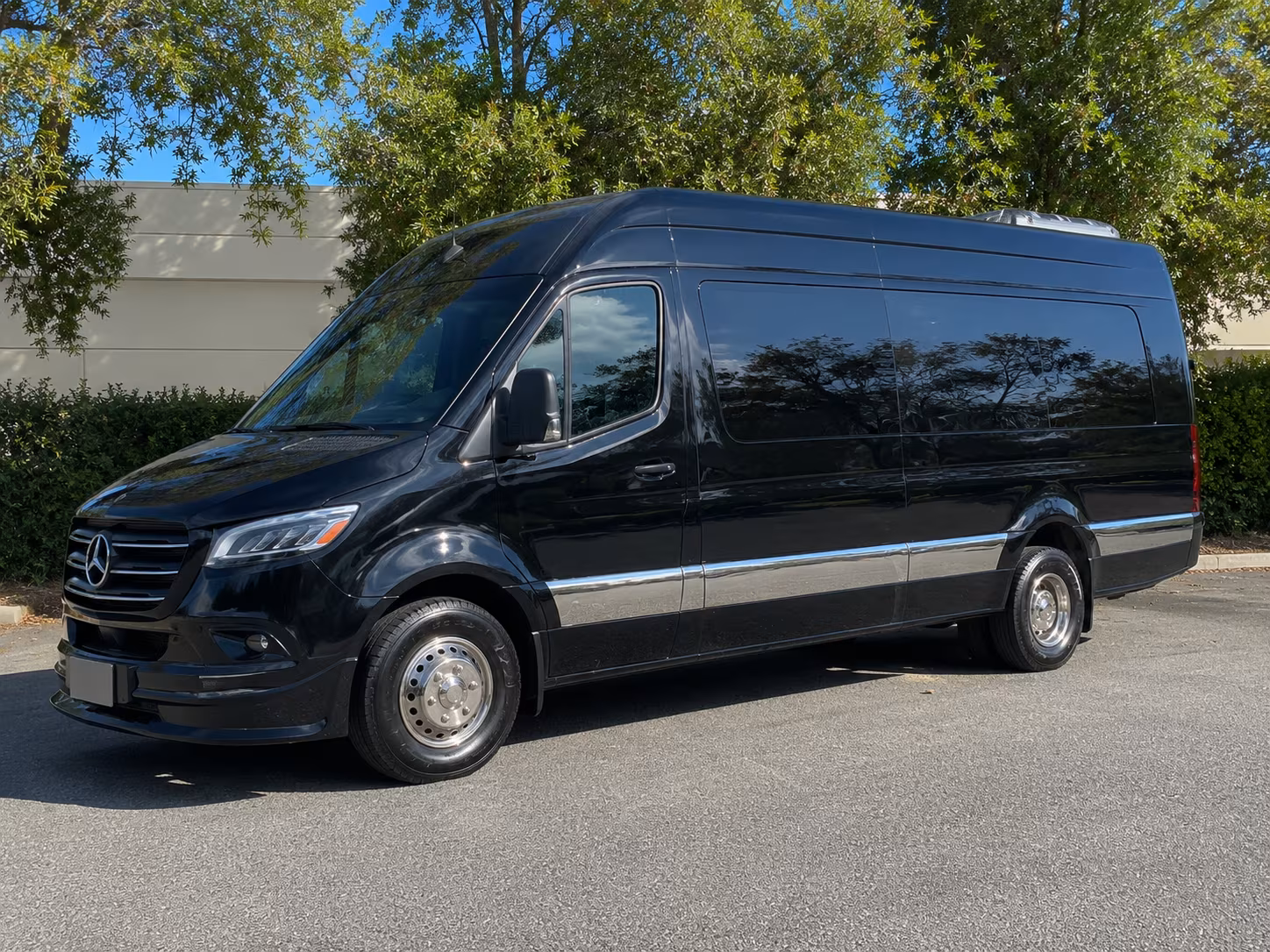 Topeka Airport Shuttle & Transportation party bus exterior